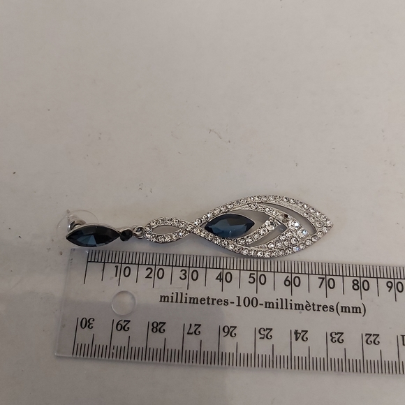 Earrings : Mélanie Lyne - Picture 4 of 6